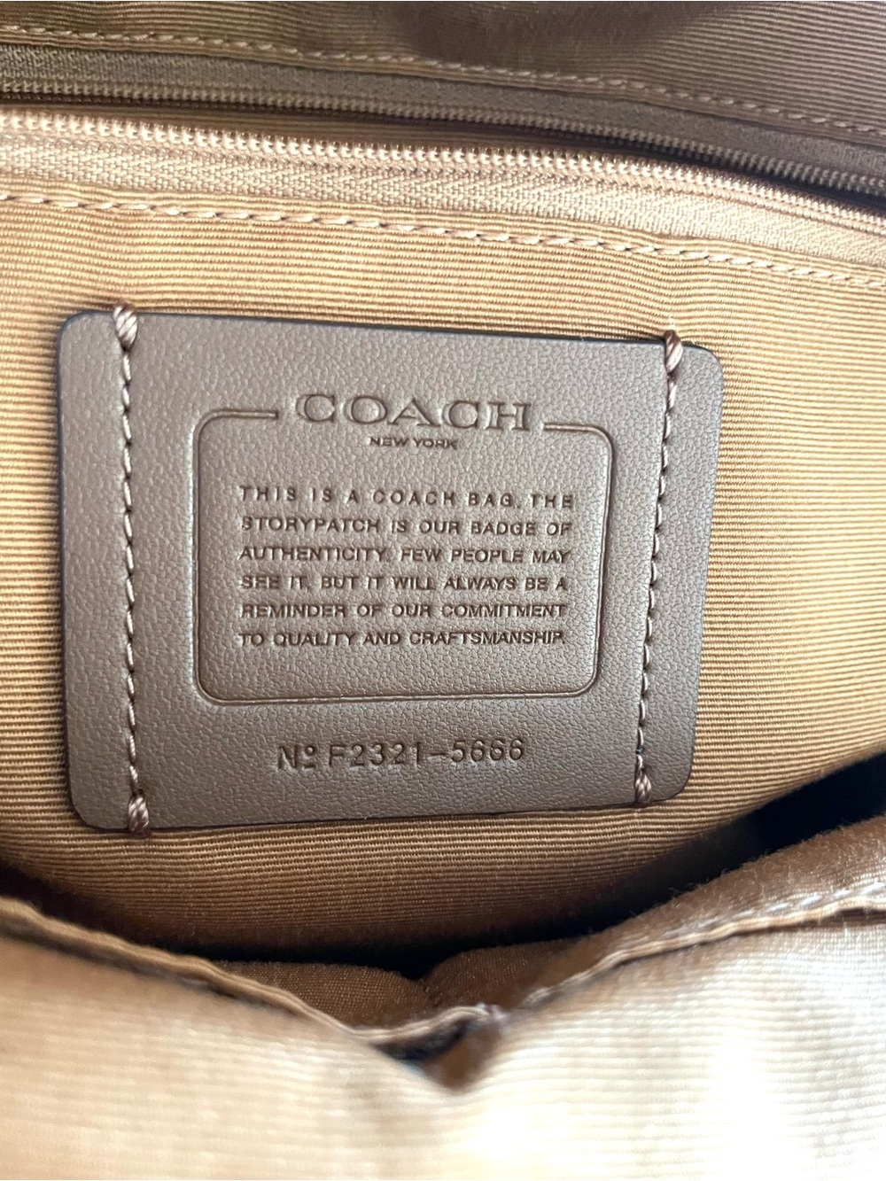 COACH Court Backpack in Pebble Leather (Chalk/White) School Fall Academia Preppy - Picture 5 of 12